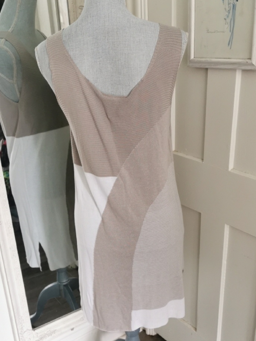 NWT Womens Bohochic Sleeveless Two Tone Beachy Colorblock Dress. Size M - Picture 3 of 6